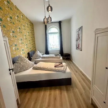 Zum Gelben Kolibri Inkl. Parkplatz Erfurt